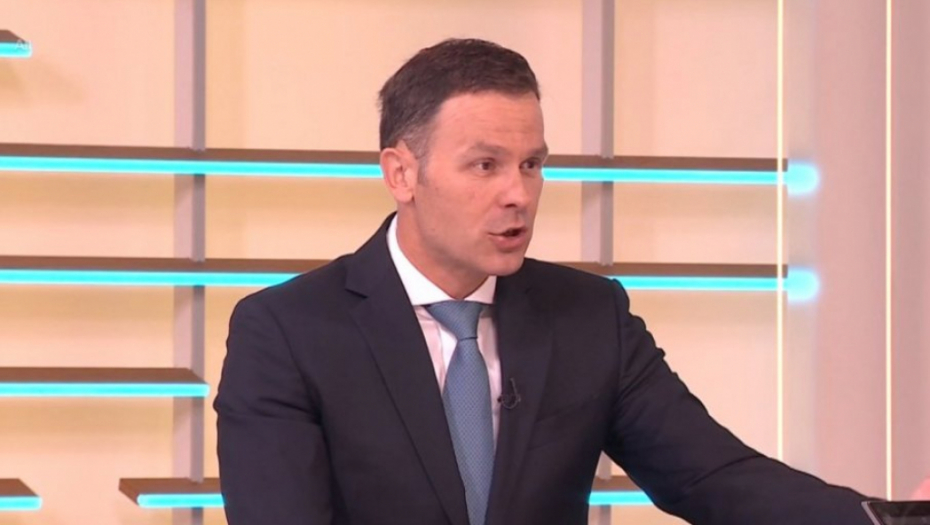 U ponedeljak isplata 100 i 200 evra državne pomoći