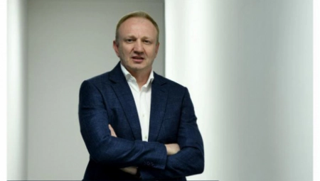PORTAL NOVA S BRZINOM SVETLOSTI MENJA NASLOVE Uvlače u problem sudiju koja je bila predsednik veća kada se odlučivalo o slučaju Šarić!