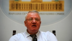 ŠEŠELJ UPUTIO VELIKI APEL NARODU SRBIJE Bahati političari i državni funkcioneri dovedeni pred svršen čin