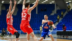 MOŽDA JE TO DEO TE PRLJAVE IGRE KOJA UNIŠTAVA OVU LIGU! Crvena zvezda objavila novo saopštenje, pominjala banane i kontejnere!