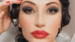 ŠOK! Poznata glumica se razvela po drugi put, otkrila detalje od kojih ćete zanemeti!