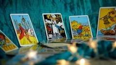 NAJTAČNIJI TAROT HOROSKOP ZA 2023.  Vodoliji će "cvetati ruže", Lav će okončati toksične odnose i krenuti dalje