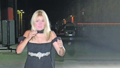 Baronesa, jedi go*na, štikle nose i muškarci!