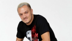 HTEO DA SE ZAPALI! Gastoz gubi kontrolu, prvo je menjao devojke kao čarape, a sada je sve šokirao ovim potezom! (FOTO)