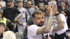 ŽIVI NA PLANINI DALEKO OD SVIH Nije više isti čovek: Evo kako izgleda Mateja Kežman (FOTO)