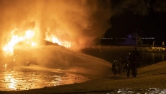 STRAVIČAN POŽAR U SPLITU! Gore luksuzne jahte: Kuvali su večeru na brodu, i onda... (VIDEO)