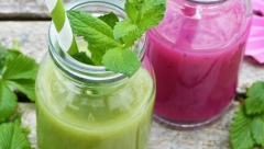 Ubrzava metabolizam i podstaknite mršavljenje: Napravite smuti od banane, spanaća i jagoda