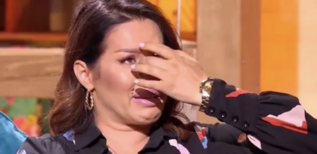 OTAC JE TUKAO MAJKU, BRAT GA JE UDARAO PO GLAVI! Seka Aleksić iskreno o traumama iz detinjstva, pevačica zbog prošlosti zaplakala pred kamerama (FOTO)