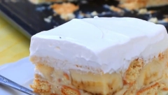 GOTOV OČAS POSLA: Plazma kolač sa bananama