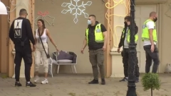 STANJE ALARMANTNO! Nova tuča Maje i Janjuša digla zadrugare na noge, Marinkovićeva mu uništila patike, o njegovoj osveti se i dalje priča (FOTO)