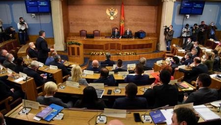 PADA REZOLUCIJA O SREBRENICI?! Načelnik opštine Bratunac podneo inicijativu Skupštini Crne Gore