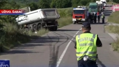 ČETVORO MRTVIH U SUDARU KAMIONA I KOMBIJA Užas kod Loznice