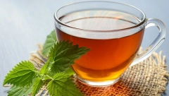 NAPITAK KOJI REGULIŠE HOLESTEROL ZA TRI DANA: U čašu vrele vode dodajte ovaj sastojak i pijte svako jutro pre doručka