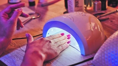 Oprez! Lampa za sušenje gel laka može da bude jako štetna