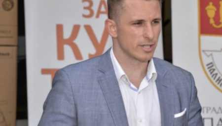 "PAO" ZBOG ZLOUPOTREBE POLOŽAJA Jovičić uhapšen zbog Ade Huje!