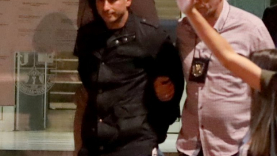 ALEKSANDAR JOVIČIĆ DOBIO NANOGICU  Bivši predsednik opštine Palilula u kućnom pritvoru!