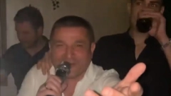 KNINDŽA I GARDISTI Kaća Grujić i Marko Gobeljić napravili feštu - Sneža i Vujadin Savić sa Bajom zovu Milana Borjana (VIDEO)