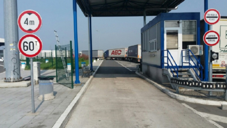 VELIKI ZASTOJI NA GRANICAMA! Ako idete za Bosnu ili Hrvatsku izbegavajte ove prelaze!