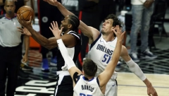 NBA LIGA OVO NE PAMTI! Navijači Dalasa su zbog Marjanovića uradili nešto potpuno neverovatno! (VIDEO)