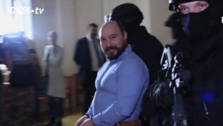 ČABA DER OSUĐEN NA 40 GODINA ZATVORA Nasmejanom ubici izrečena presuda za ubistvo Nebojše Markovića