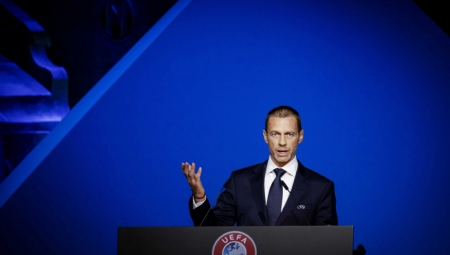 PRVI ČOVEK UEFA STIŽE U SRBIJU Zakazan i sastanak u Beogradu sa predsednikom Vučićem