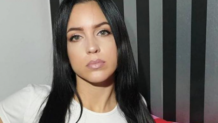 RODITELJI SU SE PLAŠILI DA NE UMREM! Dugo se skrivala od očiju javnosti, a sada je Mimi Mercedes konačno odlučila da progovori o paklu kroz koji je prošla