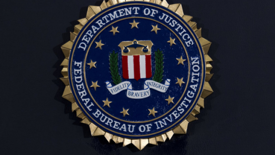 PLANIRAN ATENTAT NA KRALJICU ELIZABETU Dokumenti FBI otkrili zaveru!
