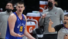 JOKIĆ JE NAJGORI! Igračima Denvera se nikako ne dopada to što Nikola radi u svlačionici (VIDEO)