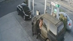 STRAVA I UŽAS Parkirao se, izašao go i pretukao nepoznatu ženu!