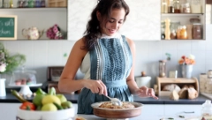 DOMAĆICE DOBIJAJU ZDRAVSTVENO OSIGURANJE Osnov neplaćeni rad u kući i vođenje domaćinstva