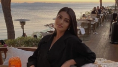 NJENO TELO KAO DA JE MIKELANĐELO KLESAO Supruga srpskog košarkaša se skinula se bezobrazni bikini, prizor vredi milion dolara! (FOTO)