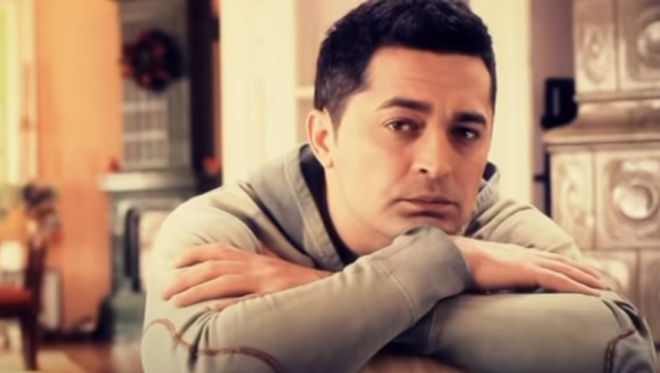 UMESTO NJEGOVOG KONCERTA, KOLEGE SU PEVALE NJEMU ZA POMEN Hitmejker podelio emotivnu objavu o Darku Radovanoviću: Bio je više od prijatelja!