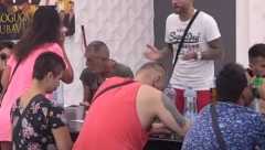 TRESE SE BELA KUĆA Sandra izvređala Ša: Ti si budala koja je dala 50.000 evra da bi se dokazala nama! On joj uzvratio još jače (FOTO)