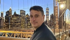 MAJKA NIJE IMALA PARA DA MI KUPI DUKS Andrija Milošević progovorio o teškom detinjstvu i velikom siromaštvu, čuvao je i ovce da se prehrani