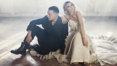 SLAVLJE U DOMU DANIJELE KARIĆ I IVANA MILEUSNIĆA Par podelio svoju sreću sa pratiocima, imaju poseban razlog za slavlje (VIDEO)