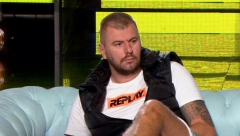 MUVAO JE, A ONA GA OHLADILA Isplivala prepiska Janjuša i bivše zadrugarke, pijan joj izjavljivao ljubav (FOTO)