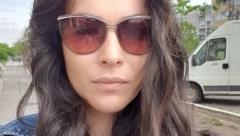 DOBILA JE KORONU U 9. MESECU TRUDNOĆE Srpska glumica otkriva kako se oseća, a evo šta kaže o ocu deteta kog krije od javnosti!