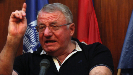 ŠEŠELJ IZDAO NAREĐENJE Hapsi odmah - saseći u korenu!