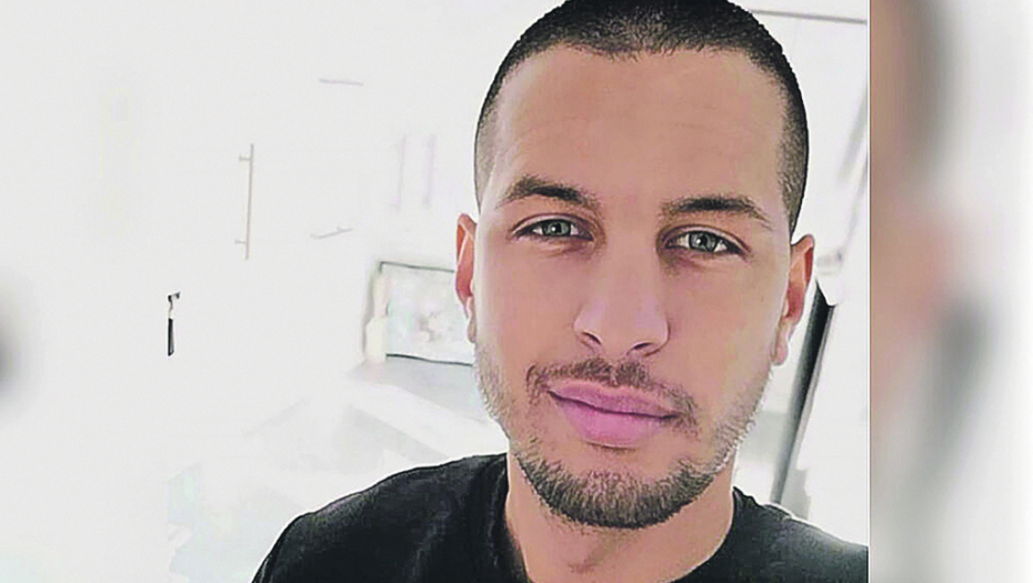 KO JE ZADAO ALEKSI UDARAC KOJI GA JE KOŠTAO ŽIVOTA? Veliki obrt u istrazi smrti mladića iz Aleksinca - sigurnosne kamere zabeležile kako ga nepoznata osoba udara flašom u potiljak! (VIDEO)