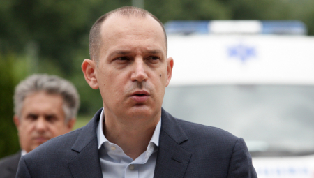 Lončar: Nevakcinisani da plaćaju lečenje ukoliko se zaraze koronom