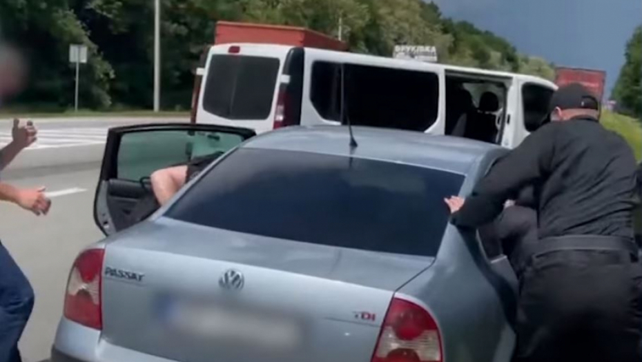 VELIKA AKCIJA POLICIJE! Pao plaćeni ubica kojeg je žena unajmila da ubije Milovana! (VIDEO)
