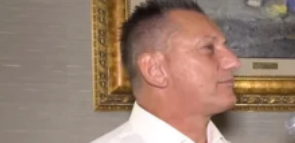 NOVI RAT NA ESTRADI?! Šako Polumenta žestoko potkačio Bubu Korelija, nije štedeo reči ni za skandaloznu prevaru Nenada Aleksića Ša!