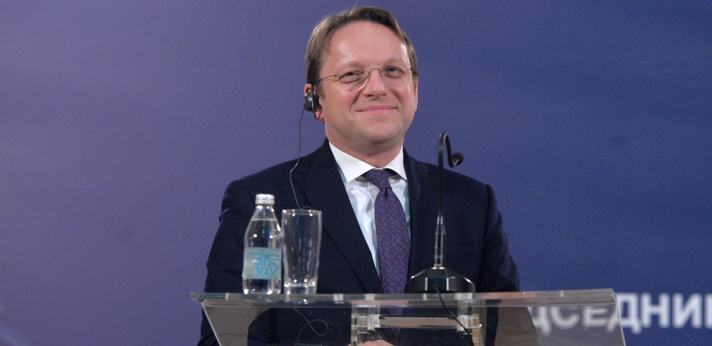 "OVO JE I NAŠ STAV" Varhelji pozdravio poziv Vučića predstavnicima RS