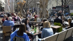 NOVE MERE Ovo su uslovi za ulazak u kafiće, restorane i kladionice posle 20 časova