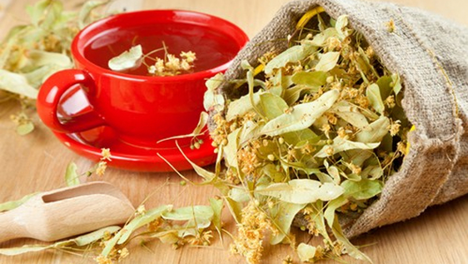 ZAŠTO JE OBAVEZNO IMATI OVAJ ČAJ U KUĆNOJ APOTECI? Kad se ovako koristi, lipa leči 20 bolesti: Zaboravićete na visok pritisak!