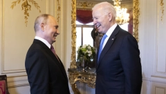 Bajden i Putin će danas razgovarati telefonom