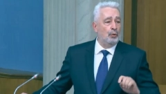 ALBANCI KROJE KAPU CRNOJ GORI Ma kakav Krivokapić premijer, nas to interesuje...