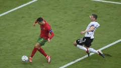 KRAJ SAGE! Ronaldo potpisuje dvogodišnji ugovor sa evropskim gigantom (FOTO)