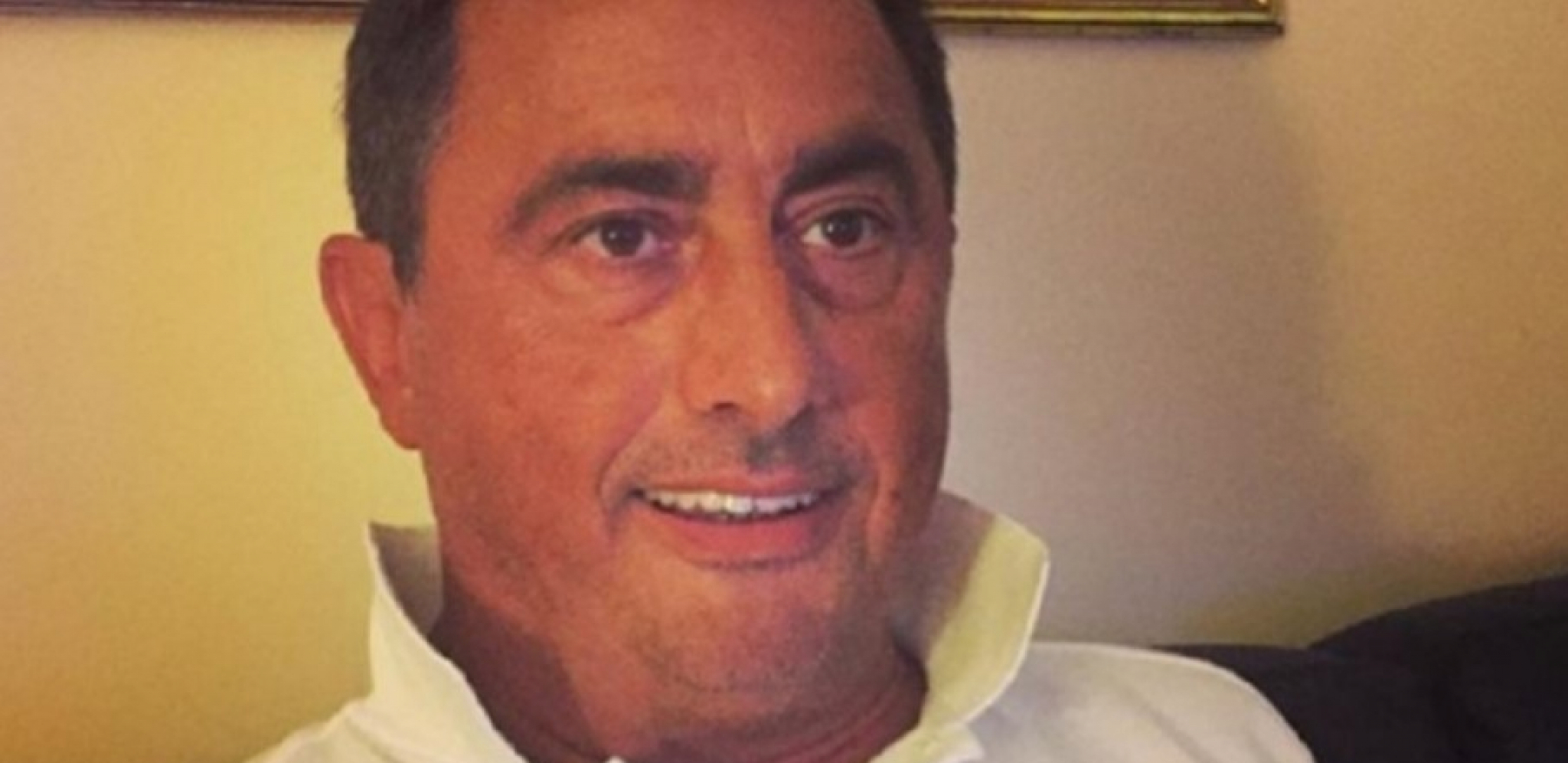 ON SA NJOM UŽIVA SKORO DVE DECENIJE  Voja Nedeljković ima 17 godina mlađu suprugu, Maja opasno dobro izgleda, a evo koja je njihova tajna!