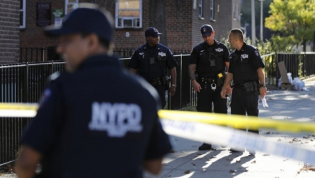 ZLOČIN U AMERICI Ubijen tinejdžer, povređene četiri osobe